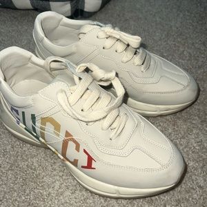 sneakers size 8 women